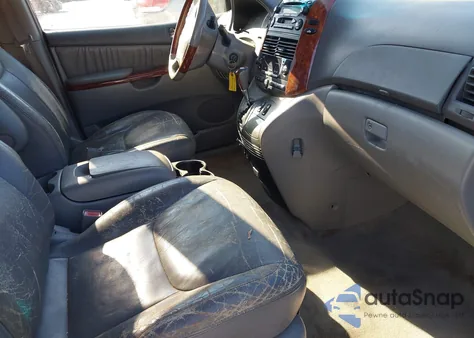 2004 Toyota Sienna Xle Limited from USA, damaged, VIN 5TDZA22C24S216460